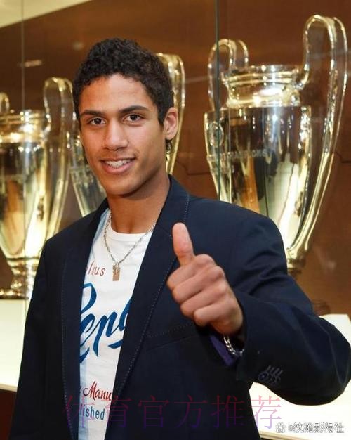 瓦拉内达成皇马生涯350场里程碑 赢下其中234场 瓦拉内达成皇马生涯350场里程碑 赢下其中234场