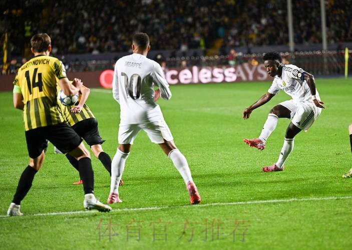 记者:皇马担心提前夺得西甲冠军影响他们欧冠征程 记者:皇马担心提前夺得西甲冠军影响他们欧冠征程